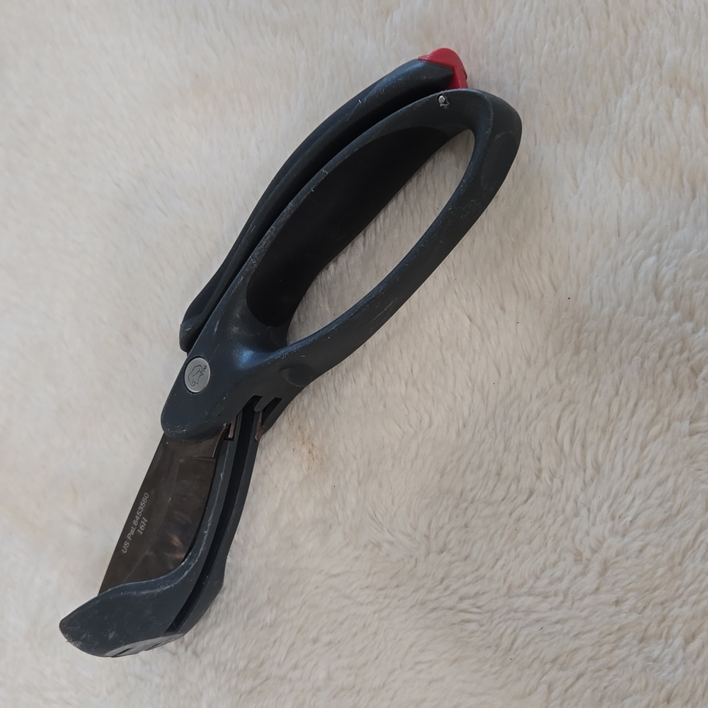 Pampered Chef Salad Chopper - Picture 5 of 6